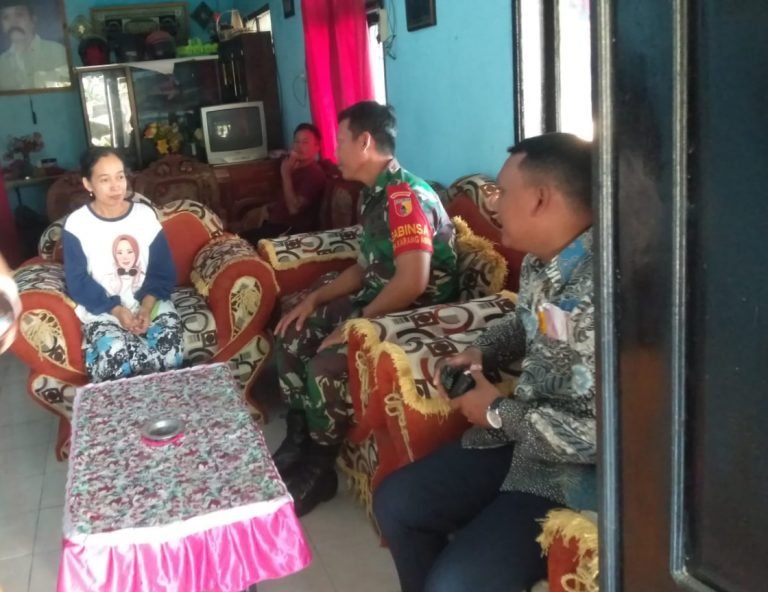 BabinsaKarang Anom, Laksanakan Komsos dengan Warga Binaan