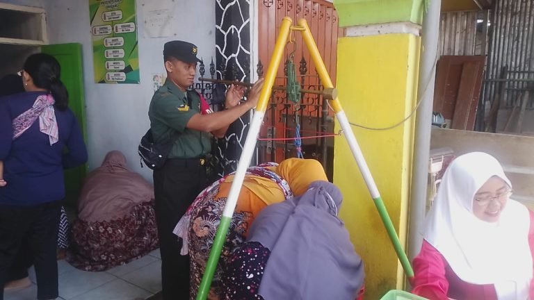 Siapkan Generasi Sehat dan Kuat, TNI di Lumajang Aktif Dampingi Posyandu