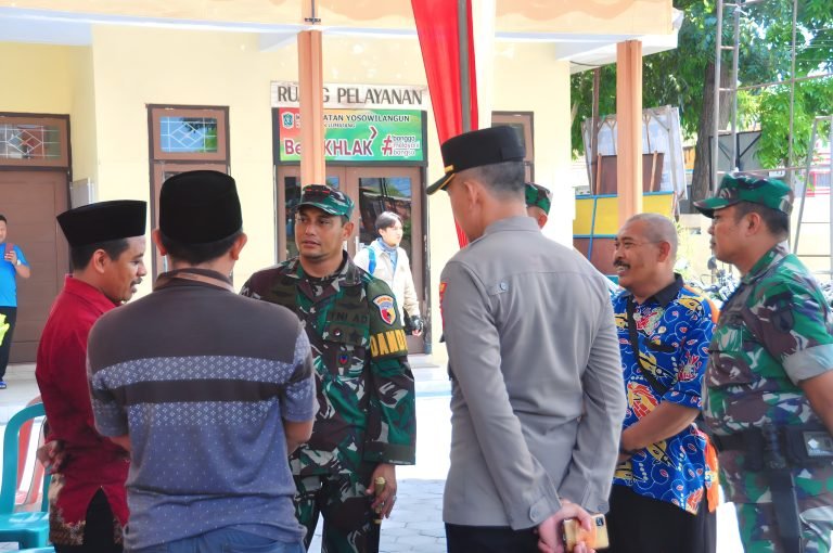 Dandim Lumajang Lakukan Pemantauan Pleno Penghitungan Suara Pemilu 2024 di Tiap Kecamatan