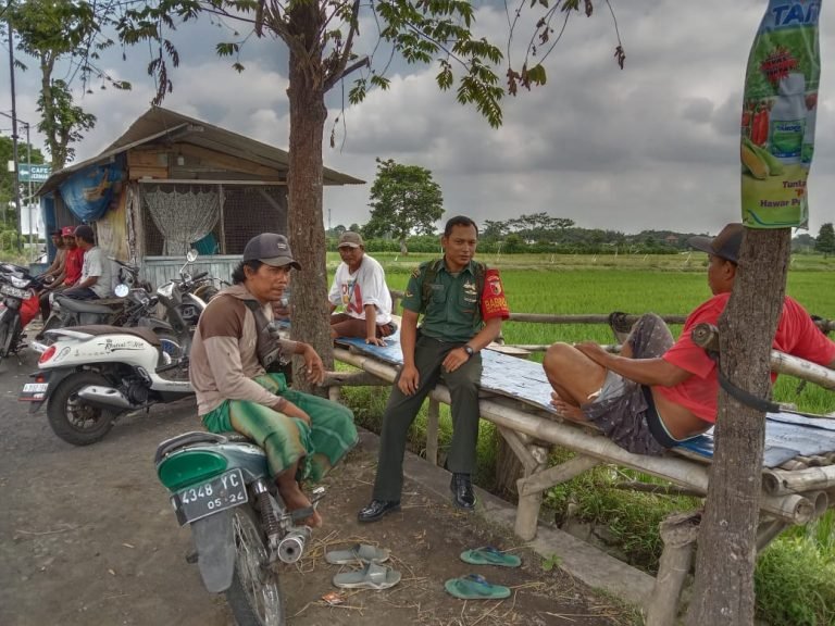 Komsos Wilayah, Upaya Babinsa Grati Dalam Jalin Silaturahmi Bersama Warga Binaan