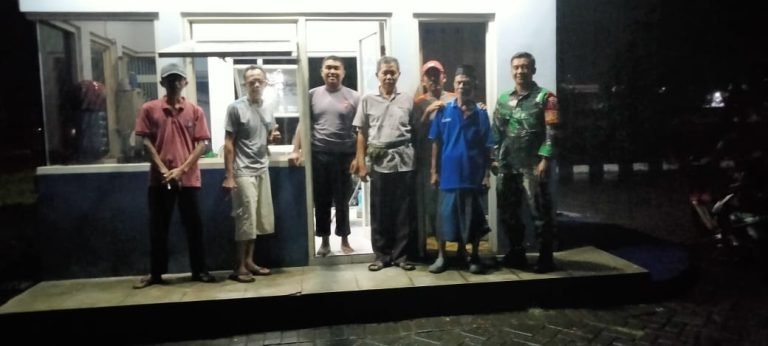 Intensif,Babinsa Kelurahan Jogoyudan Siaga Patroli Wilayah Menjelang Hari Raya Idulfitri