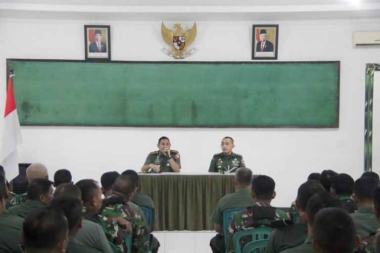 Dandim 0821/Lumajang, Ingatkan Pentingnya Menjaga Citra Diri dan Etika di Era Digital