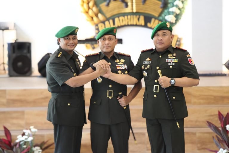 Letkol Inf Ronny Wijaya Koesuma Resmi Jabat Dandim 0821/Lumajang