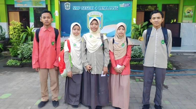 Empat Siswa MTsN 1Lumajang Torehkan Prestasi Gemilang di Olimpiade Sains Nasional (OSNK) 2024 Empat Siswa MTsN 1Lumajang Torehkan Prestasi Gemilang di Olimpiade Sains Nasional (OSNK) 2024