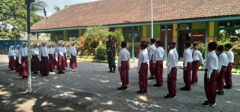 Serda Andi Purwanto Memotivasi Siswa SD Negeri Klanting 02 Melalui Pelatihan PBB