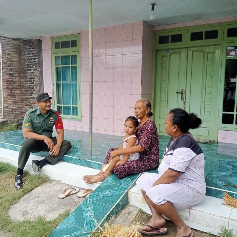 Wujudkan Binter, Babinsa Jatigono Laksanakan Komsosdengan Warga Binaan