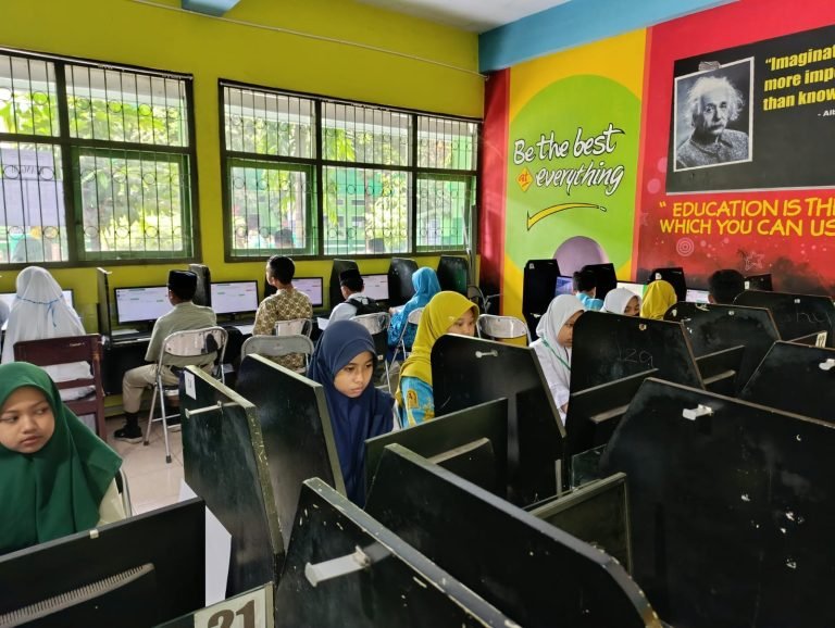 Bersiap Menghadapi KSM : MTsN 1 Lumajang Kirimkan Tim Unggulan ke Tingkat Provinsi