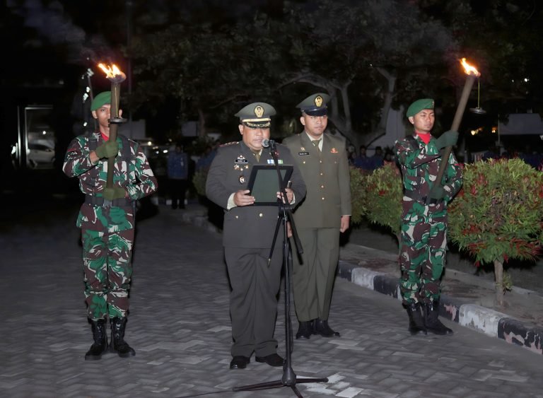 Lumajang Gelar Upacara Apel Kehormatan dan Renungan Suci untuk Memperingati HUT RI ke-79