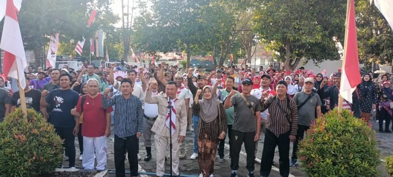 MemeriahanHUT ke-79 RI, Danramil Lumajang Hadiri Olahraga Bersama Elemen Masyarakat