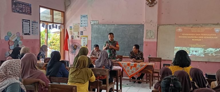 Tanamkan Kesadaran Diri, TNI Polri Rowokangkung Sosialisasi Bahaya Narkoba dan Perundungan di SDN 3 Rowokangkung