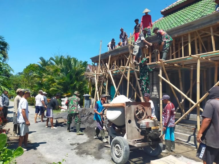 BabinsaTempursari dan Warga Gotong Royong Pengecoran Dak Musala Al Ikhlas