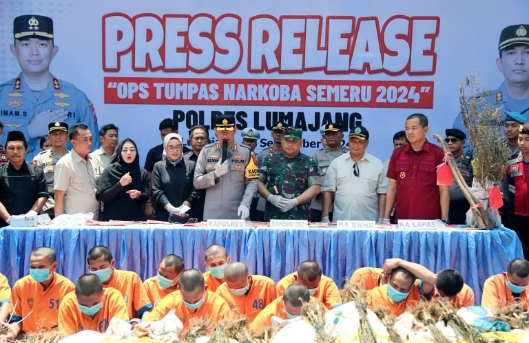 Dandim 0821 Lumajang Apresiasi Keberhasilan Polres dalam Press Release Ops Tumpas Narkoba Semeru 2024