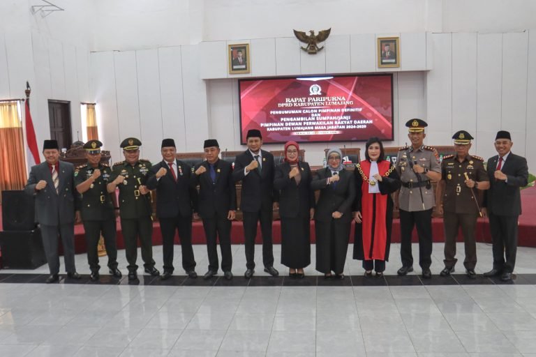 Dandim 0821/Lumajang Hadiri Pengucapan Sumpah/Janji Pimpinan DPRD Lumajang Masa Jabatan 2024-2029