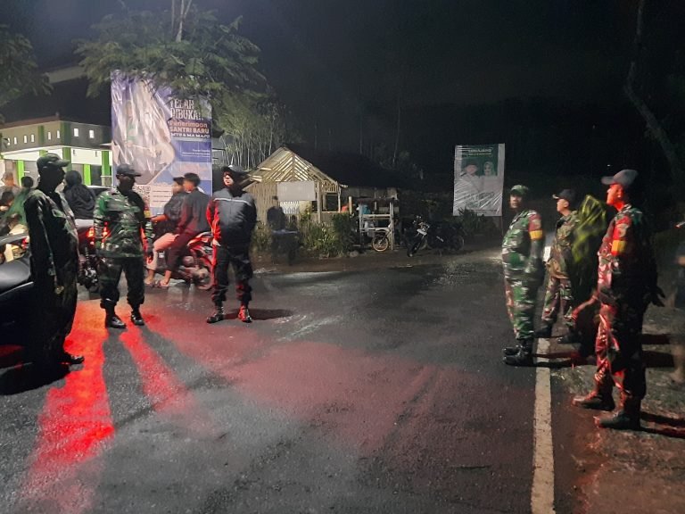 SinergisitasBabinsa dan Babinkamtibmas Libatkan SKD Dalam Patroli Gabungan