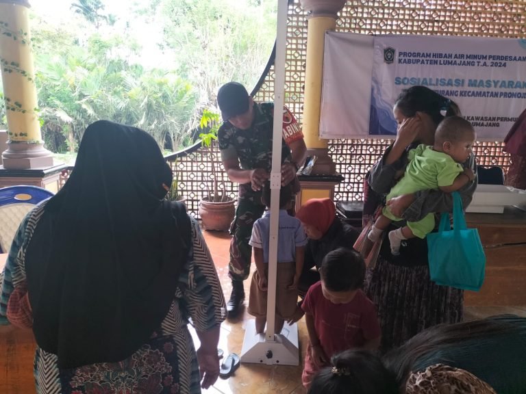 Peran Aktif Babinsa Supiturang Kawal Program Posyandu, Wujudkan Balita Sehat dan Mandiri