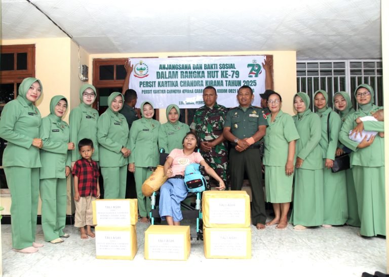 PersitKCK Cabang XXXV Kodim 0821 Lumajang Gelar Anjangsana dan Bhakti Sosial.