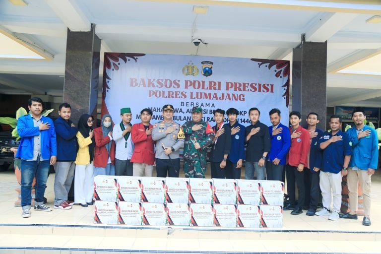 TNI-Polri Bersama Mahasiswa Aliansi BEM dan OKP di Lumajang Gelar Vidcon Baksos Menyambut Ramadhan 1446 H