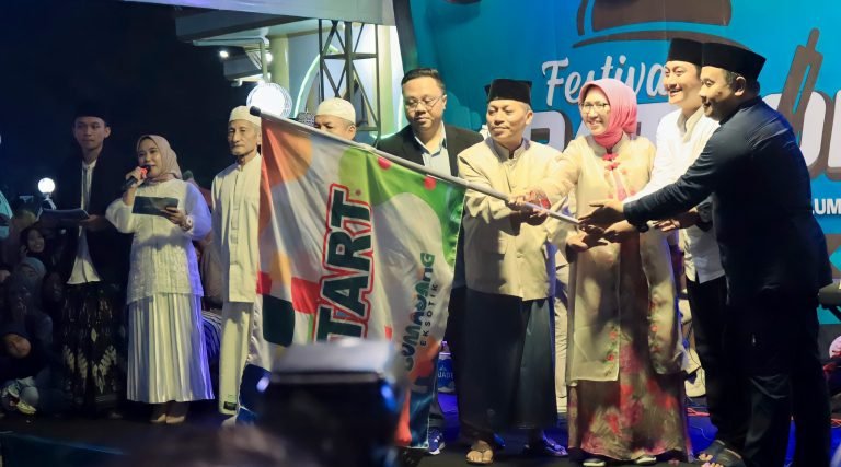 Peringatan Ramadhan yang Meriah: Dandim 0821/Lumajang Hadiri Festival Musik Patrol di Masjid Agung KH. Anas Machfudz