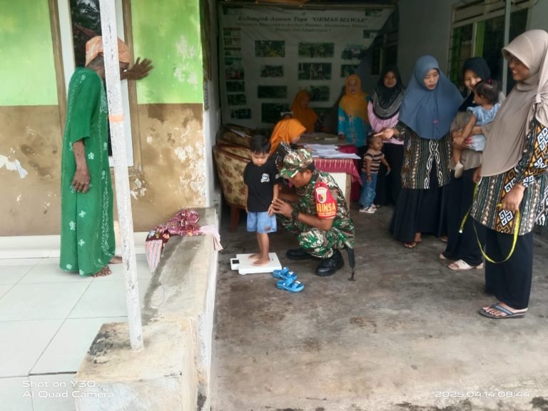 Sinergi TNI dan Kesehatan, Posyandu Nusa Indah Layani Balita dan Baduta di Randuagung