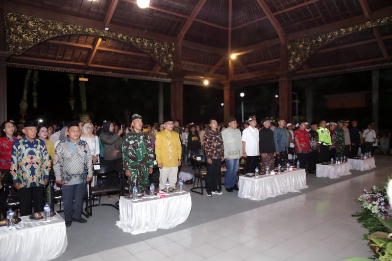 Harmoni dan Persatuan, Dandim 0821 Lumajang Ikut Serta dalam Dharma Santi Nyepi Kabupaten Lumajang