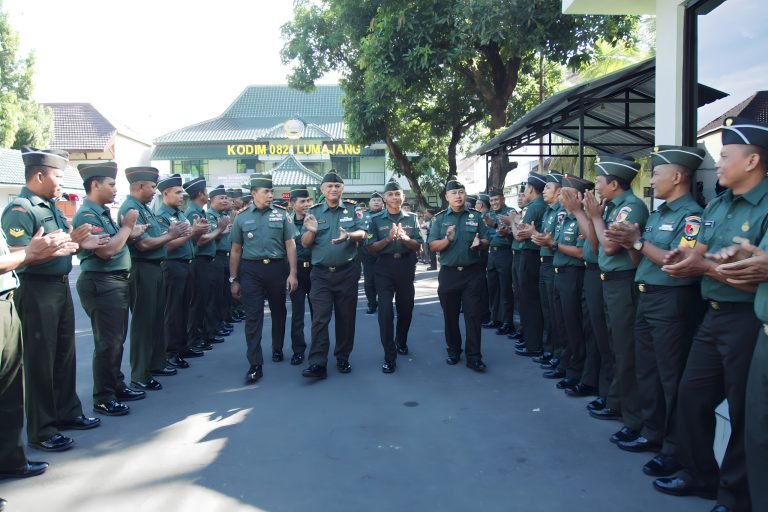 Kodim 0821 Lumajang Gelar Upacara Purna Tugas, Simbol Apresiasi dan Loyalitas