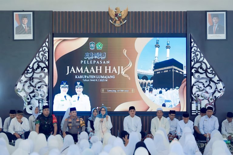 TNI AD Hadir Mendampingi Umat: Dandim 0821/Lumajang Hadiri Pelepasan Calon Jamaah Haji Kabupaten Lumajang