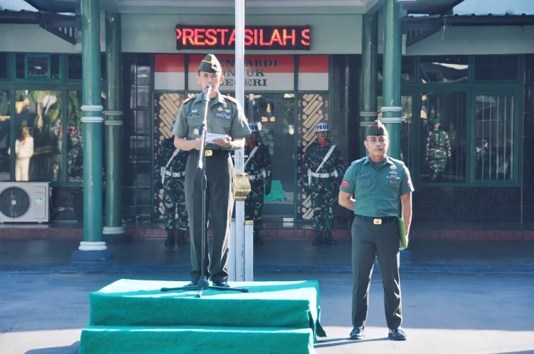 Kodim 0821 Lumajang Gelar Upacara 17-an: Tegaskan Komitmen TNI dalam Penguatan Sistem Pertahanan Nasional