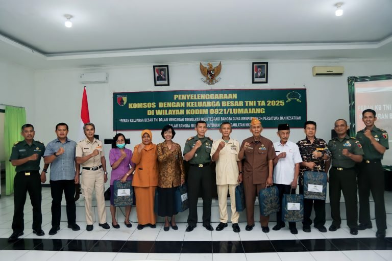 Kodim 0821/Lumajang Gelar Komsos Bersama Keluarga Besar TNI: Perkokoh Persatuan, Tangkal Disintegrasi Bangsa
