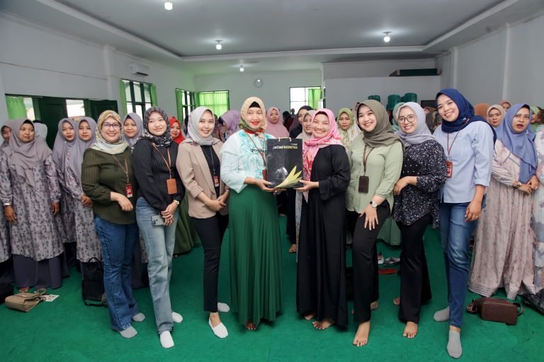 Persit Kodim 0821 Lumajang Terima Sosialisasi Perbankan dari Bank Jatim: Perkuat Literasi Keuangan Keluarga Prajurit