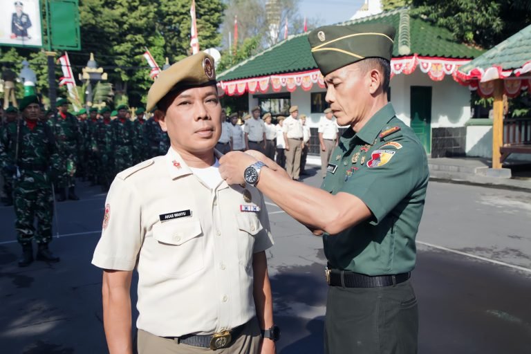 Kodim 0821/Lumajang Gelar Upacara Bendera, Laporan Korps Purna Tugas, Masa MPP dan Kenaikan Pangkat PNS