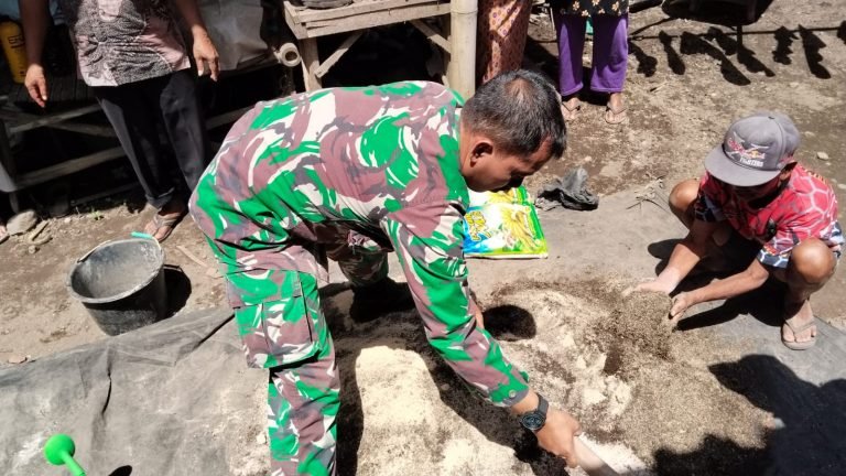 Poktan Sido Muncul Wujudkan Pertanian Berkelanjutan dengan Pupuk SIPKA