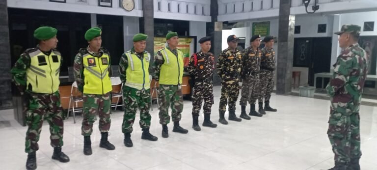 Patroli Bersama TNI dan Banser di Sukodono, Wujud Binter Tingkatkan Keamanan Wilayah