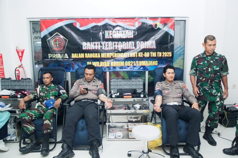 Bakti Teritorial Prima: Kodim 0821 Lumajang Perkuat Kemanunggalan Lewat Donor Darah