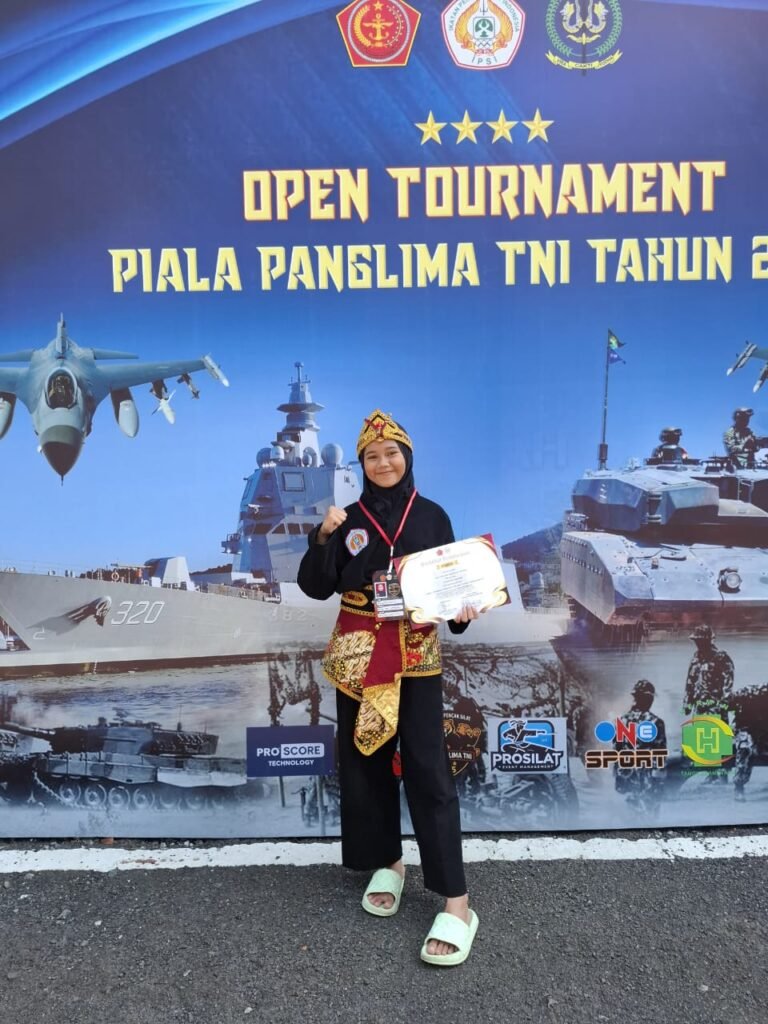 Capaian Membanggakan, Atlet Pencak Silat Kodim 0821/Lumajang Raih Medali Emas dan Perak di Ajang Bergengsi Piala Panglima TNI 2025
