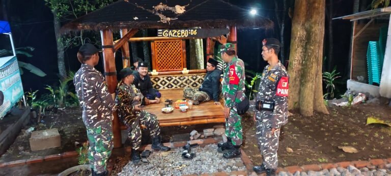 Sinergitas Koramil Gucialit dan Banser Bentuk Kekuatan Patroli Mitigasi Kamtibmas
