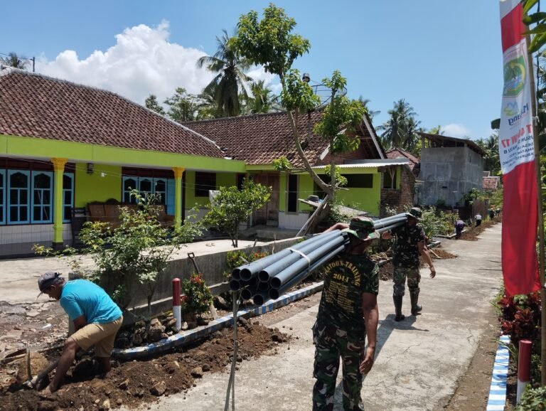 Satgas TMMD Ke-126 Kodim 0818/Malang-Batu Pacu Pengerjaan Jalur Pipanisasi di Dusun Sengkaringan