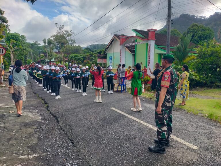 Sertu Hartono Jaga Keamanan dan Keharmonisan Saat Perayaan Unduh Unduh di Tegalrejo