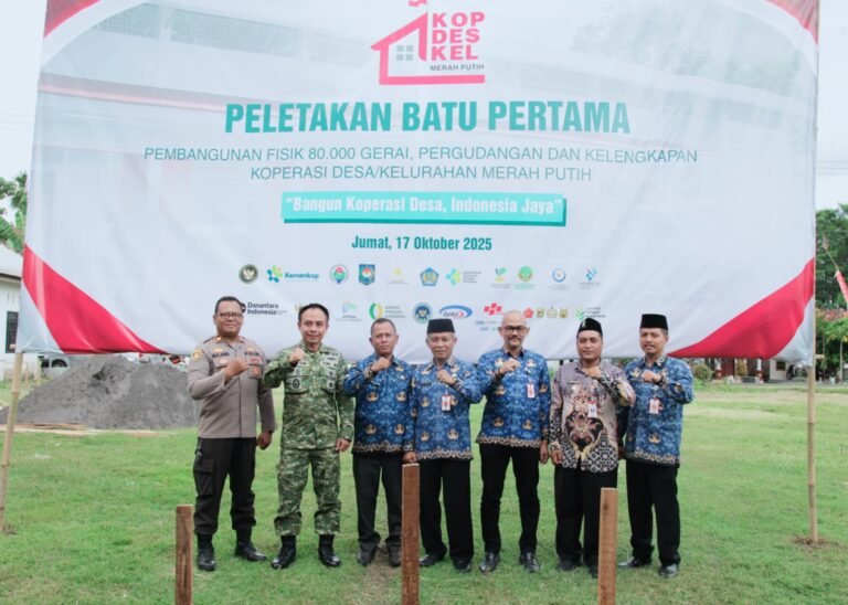 Dandim 0821 Lumajang Hadiri Zoom Peletakan Batu Pertama 80.000 Gerai Koperasi Merah Putih: Dorong Kebangkitan Ekonomi Desa